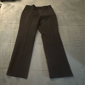 NWOT - Eddie Bauer curvy woman’s pants size S14 / black
